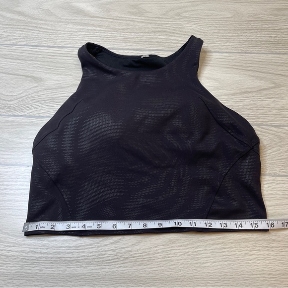 LULULEMON BLACK Invigorate Racerback Training Tank Top Removable Pads size L(12) - Picture 15 of 16